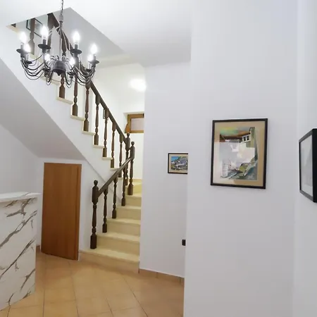 Malasi Bed & Breakfast