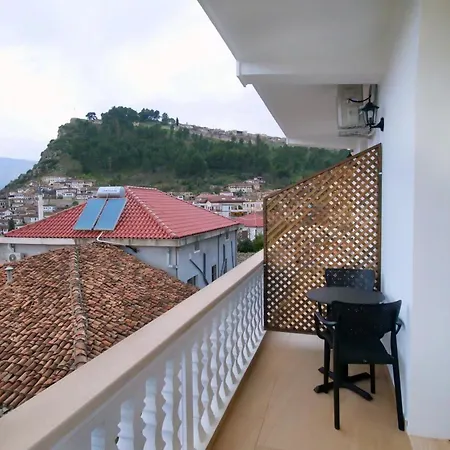 Malasi Bed & Breakfast *